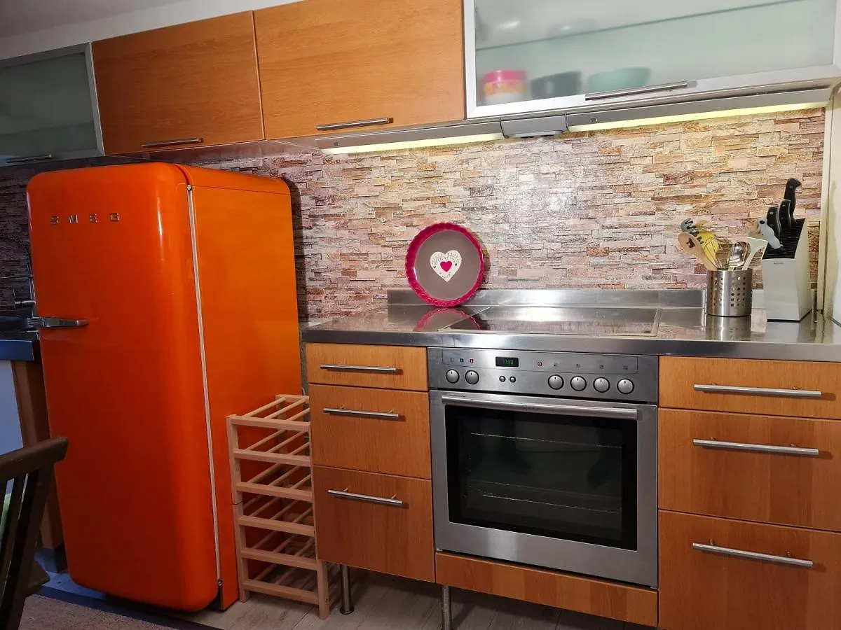 Holiday home Schoenste Lage Am Rhein, Behagliches Haus Mit Kamin. Cologne Germany